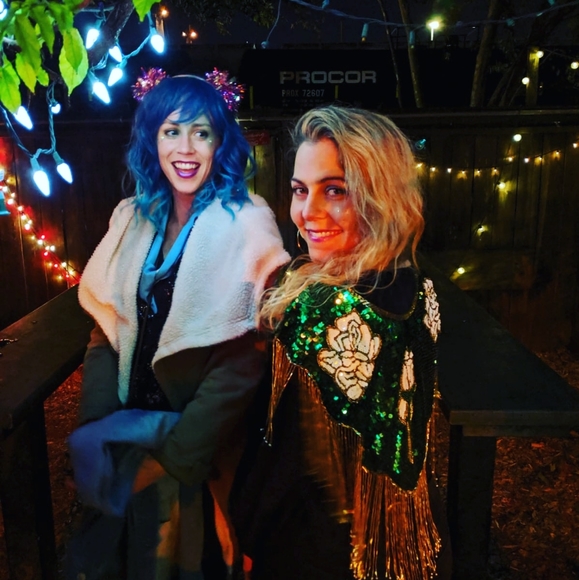 Meet your Posher, Desiree with ThriveOnThreads - Picture 3 of 3